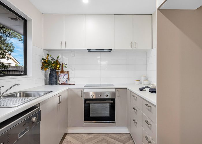  at 2/51 Tilford Street, Woolston, Christchurch