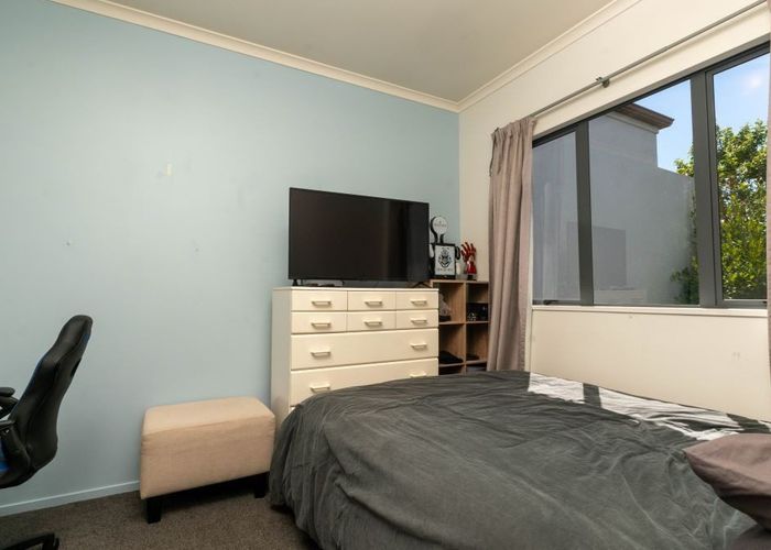  at 1 Pyrite Street, Westgate, Auckland