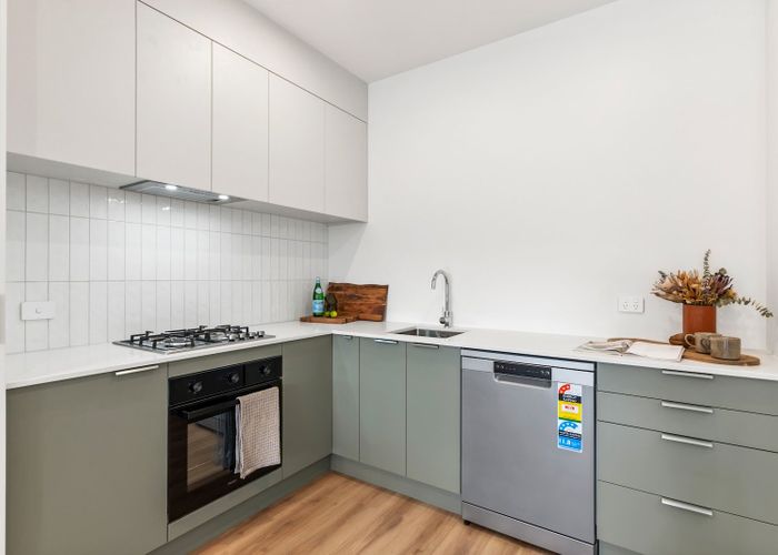  at 18 Oxford Street, Tawa, Wellington, Wellington