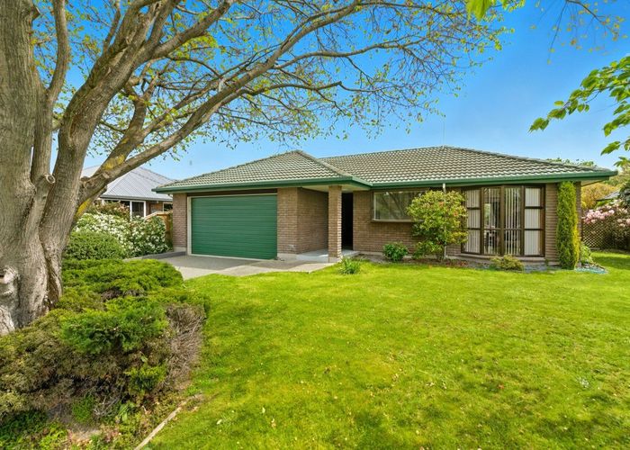  at 8 Addison Place, Halswell, Christchurch City, Canterbury