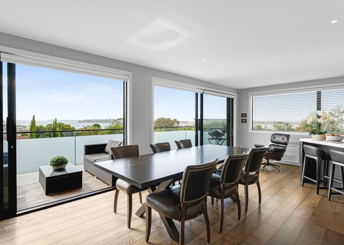  at 5 Vanessa Crescent, Glendowie, Auckland