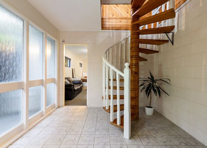  at 18 Prinnbank Terrace, Dinsdale, Hamilton, Waikato