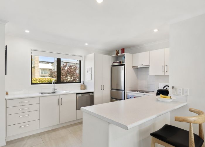  at 9 Latimer Way, Petone, Lower Hutt