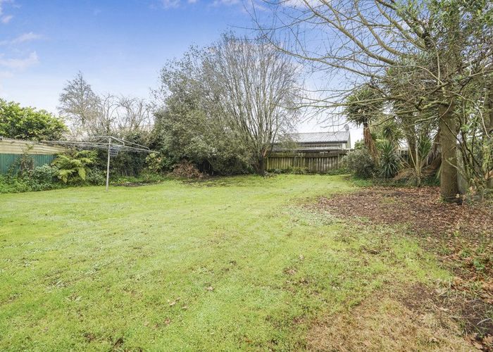  at 14 Higgins Road, Frankton, Hamilton