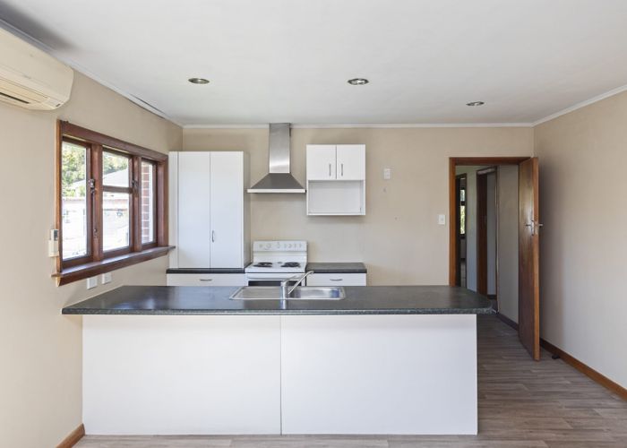  at 12 Aorangi Road, Bryndwr, Christchurch