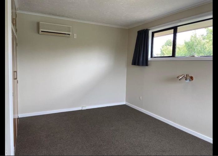  at 17 Ostend Place, Avonhead, Christchurch City, Canterbury