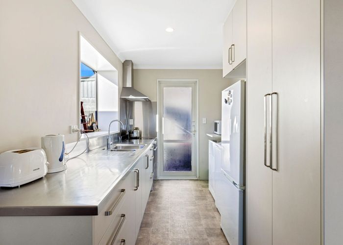  at 2/319 Bealey Avenue, City Centre, Christchurch City, Canterbury