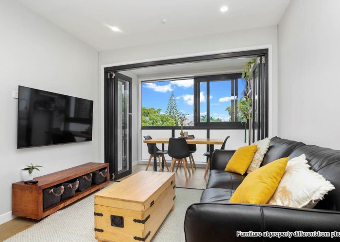  at 102/9 Walmer Road, Point Chevalier, Auckland City, Auckland