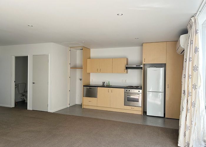  at 6 Tussock Lane, Mount Pleasant, Christchurch City, Canterbury