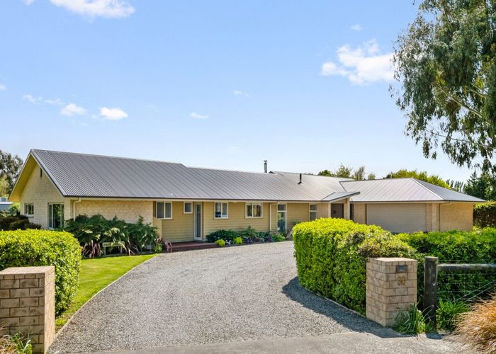  at 30 Macdonalds Lane, Waikuku, Rangiora