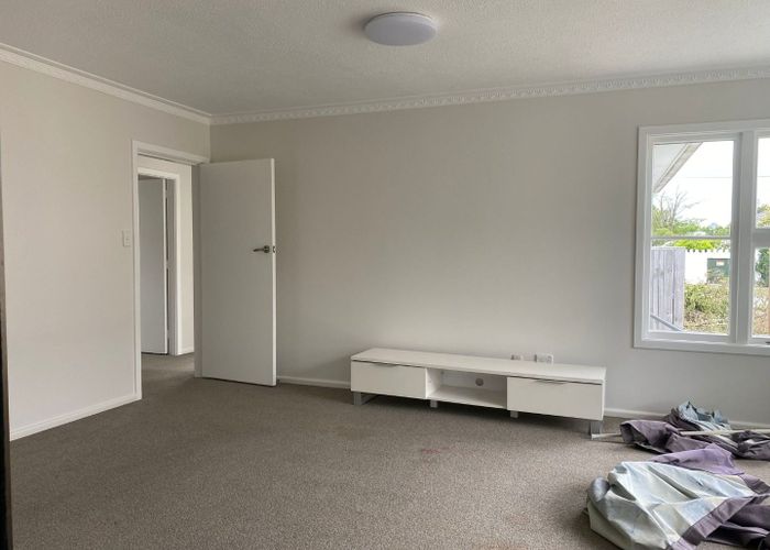  at 30 Coniston Avenue, Ilam, Christchurch City, Canterbury