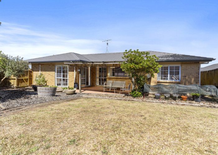  at 3 Harobed Place, Weymouth, Auckland