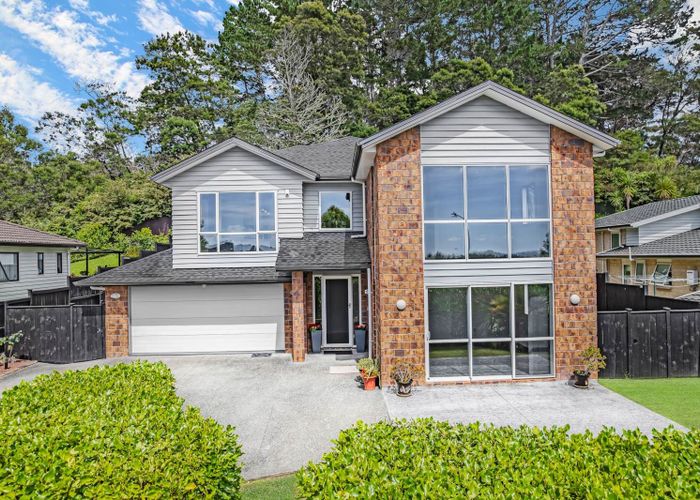  at 11 Barnsley Place, Henderson, Waitakere City, Auckland