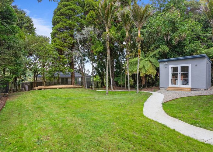  at 22 Hollywood Avenue, Titirangi, Waitakere City, Auckland