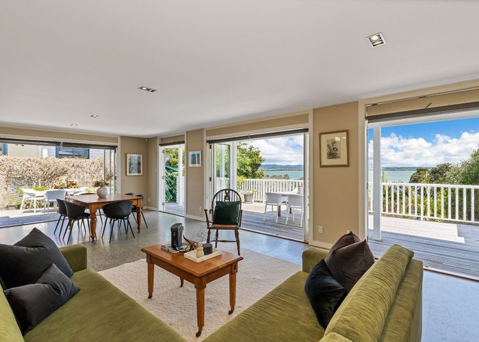  at 22 Harbour View Road, Point Chevalier, Auckland