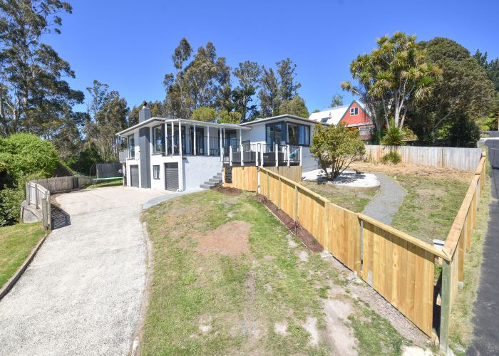  at 16 Owen Street, Green Island, Dunedin
