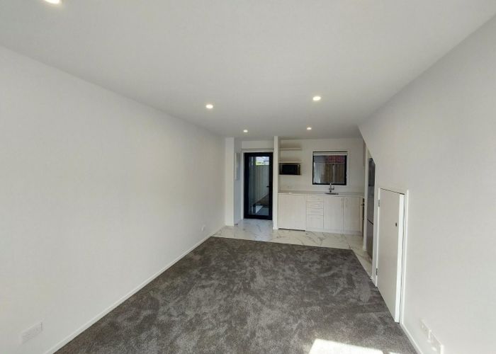  at 5/59 Neil Avenue, Te Atatu Peninsula, Waitakere City, Auckland