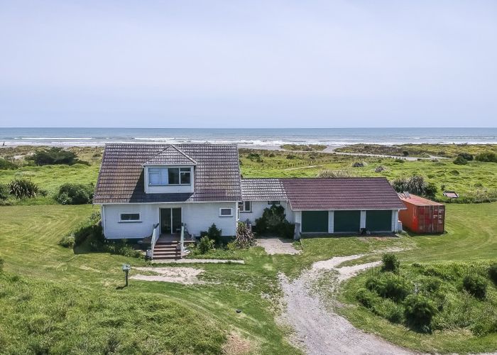  at 55 Kapiti Lane, Otaki Beach, Otaki
