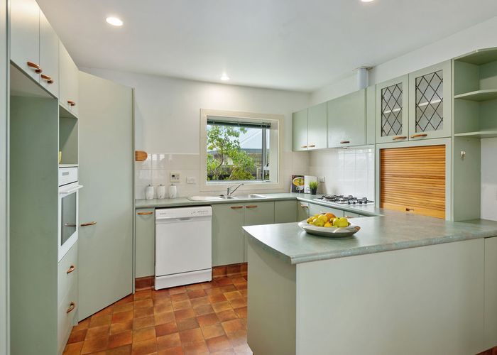  at 86 Bridge Street, New Brighton, Christchurch