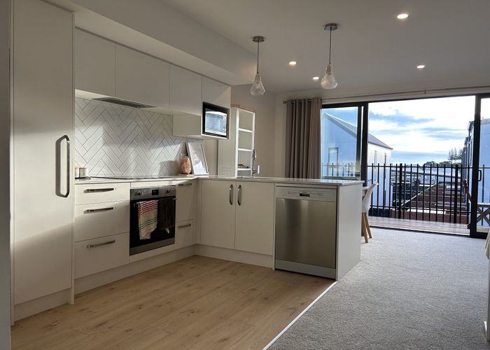  at 2/8 Unga Place, Beachlands, Manukau City, Auckland