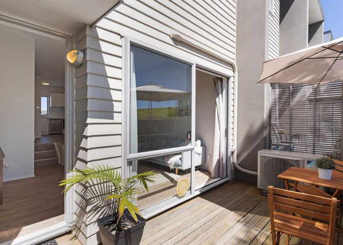  at 62/7 Kelvin Hart Drive, East Tamaki, Manukau City, Auckland