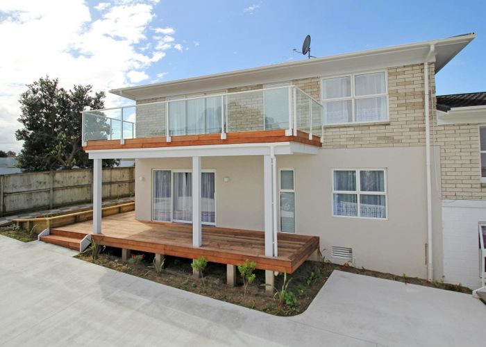  at 4/42 Esmonde Road, Takapuna, North Shore City, Auckland