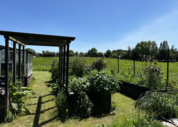 at 33 Happy Valley Road, Oamaru