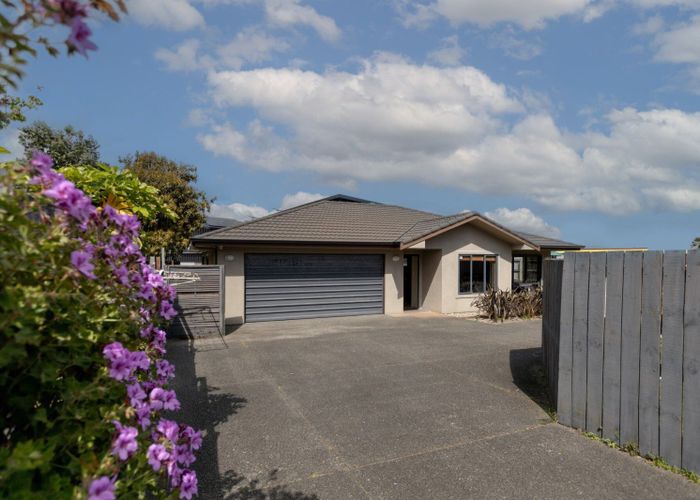  at 6B Dickson Road, Papamoa Beach, Papamoa