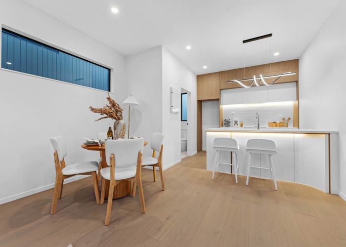  at 73A & 73E Archmillen Avenue, Pakuranga Heights, Manukau City, Auckland