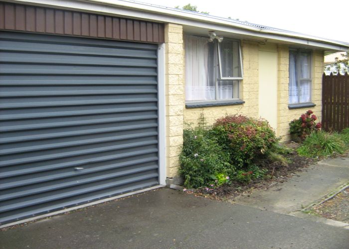  at 2/36 Blakehall Place, Spreydon, Christchurch