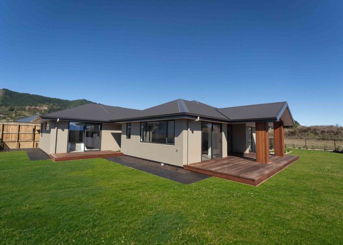  at 30 Greenway Crescent, Hope, Tasman, Nelson / Tasman