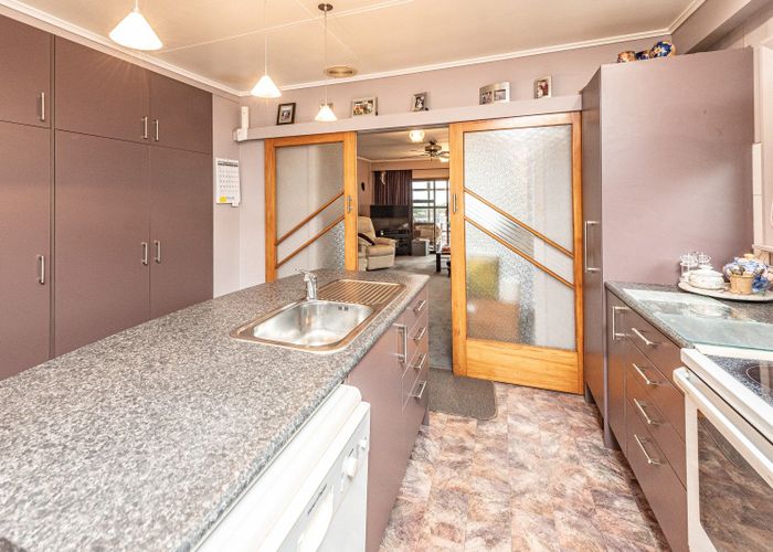  at 138 Cornfoot Street, Castlecliff, Whanganui