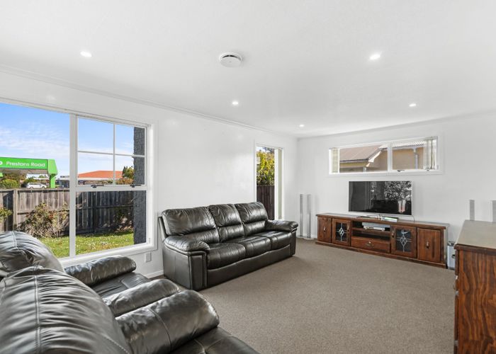  at 15 Prestons Road, Redwood, Christchurch City, Canterbury