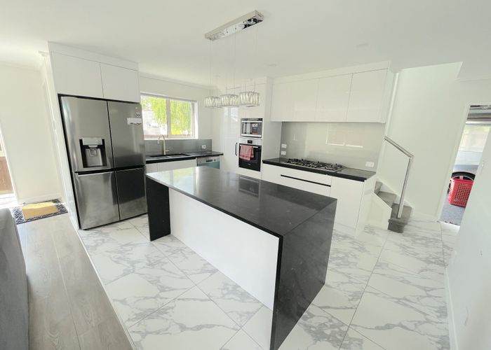  at 27 Commodore Drive, Lynfield, Auckland City, Auckland