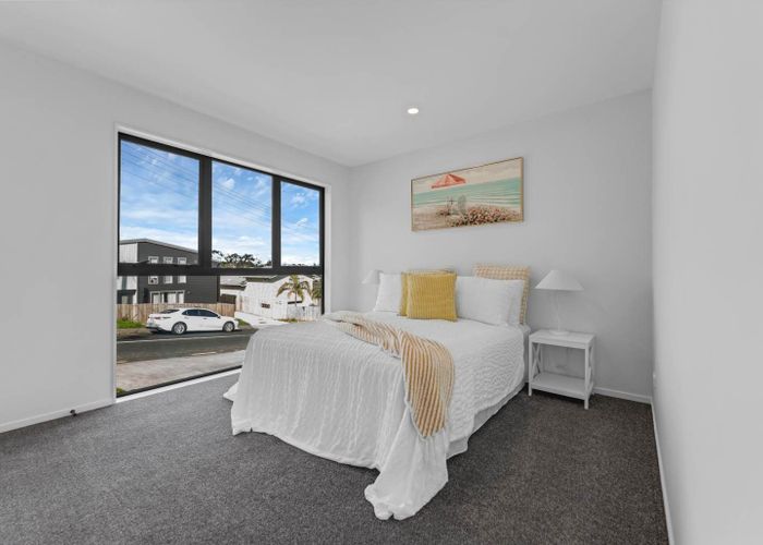  at 11D Trinidad Road, Sunnynook, North Shore City, Auckland