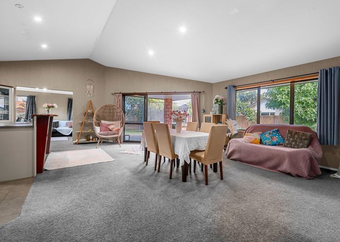  at 24 Nielsen Gardens, Rototuna, Hamilton, Waikato