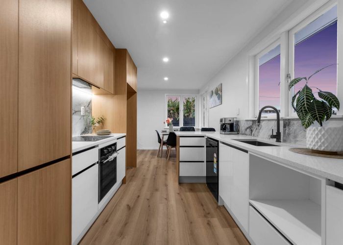  at 30A Ribblesdale Road, Henderson, Waitakere City, Auckland