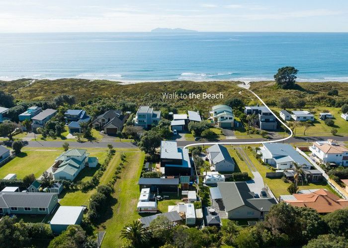  at 38 Bowentown Boulevard, Bowentown, Waihi Beach