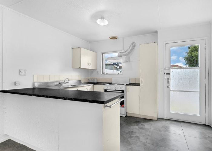  at 3/4 Thorn Place, Papatoetoe, Manukau City, Auckland