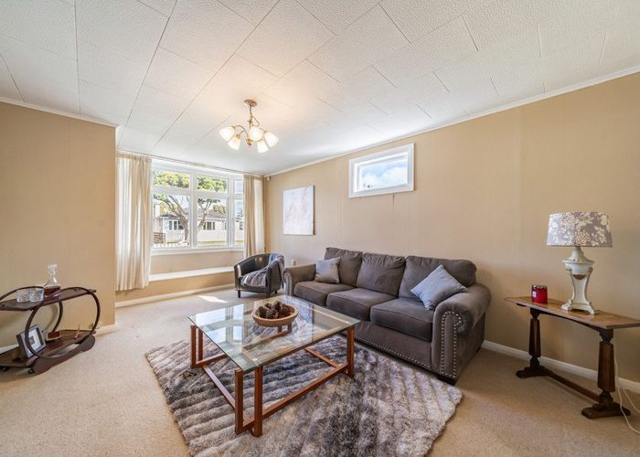  at 11 North Street, Petone, Lower Hutt