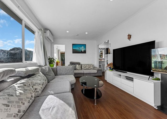  at 1 Marybeth Place, Papakura, Papakura, Auckland