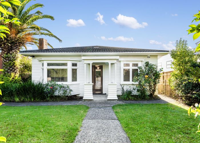  at 2 Worcester Road, Meadowbank, Auckland City, Auckland