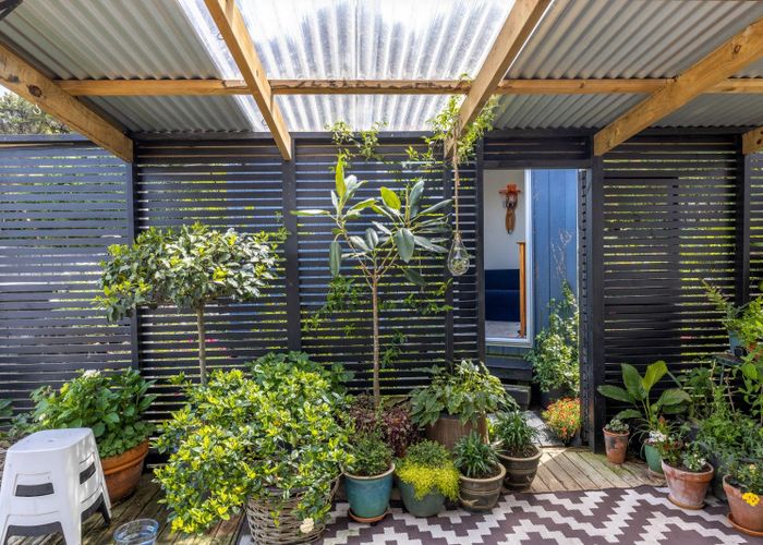  at 1 Crescent Road West, Palm Beach, Waiheke Island, Auckland