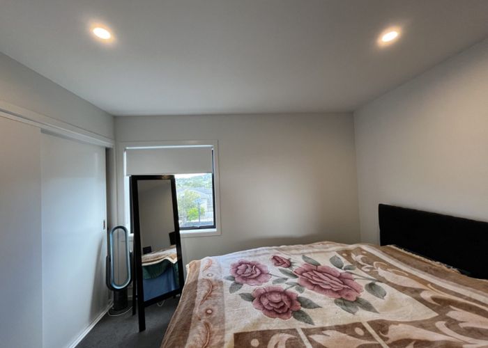  at 8/1 Fruitvale Road, New Lynn, Waitakere City, Auckland