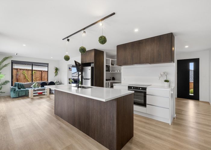  at 4 Petariki Way, Pyes Pa, Tauranga, Bay Of Plenty