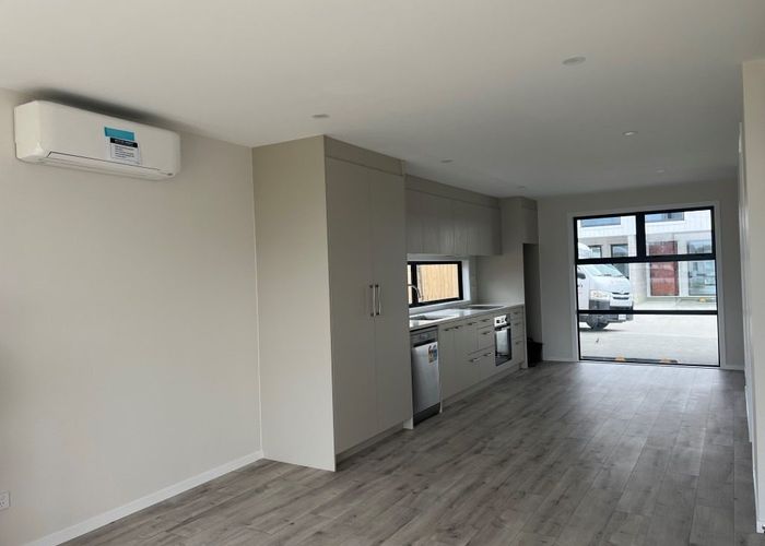  at 9/47 Freeland Ave, Mount Roskill, Auckland City, Auckland