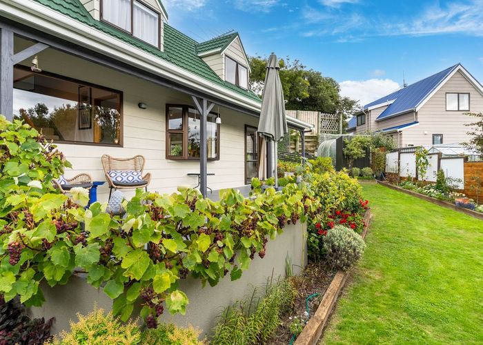  at 7 Brugh Place, Waverley, Dunedin, Otago
