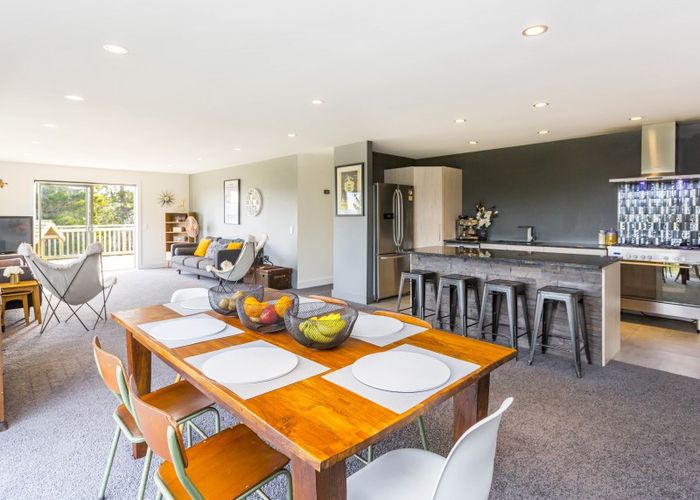  at 50 Mount Marua Drive, Timberlea, Upper Hutt