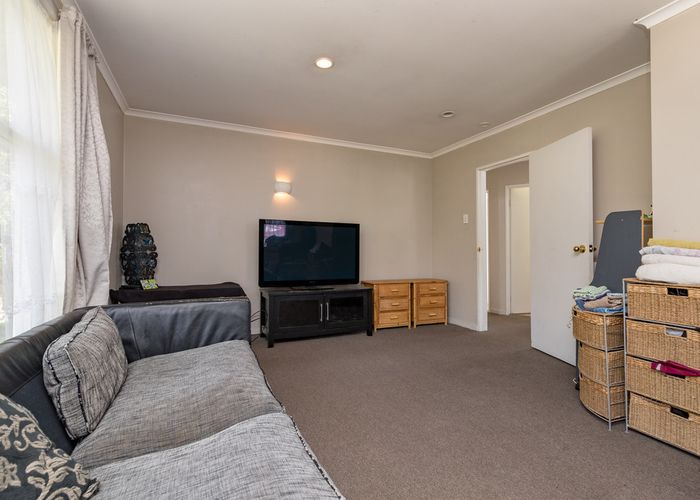  at 10 Te Puke Street, Titahi Bay, Porirua