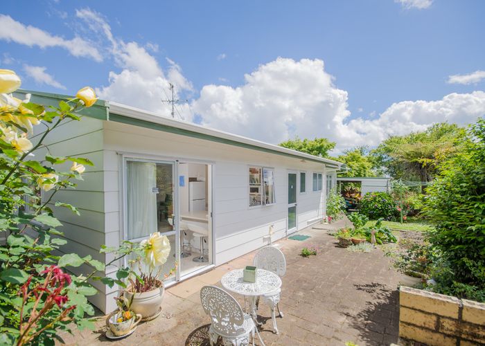  at 3/91 Lynwood Road, New Lynn, Auckland